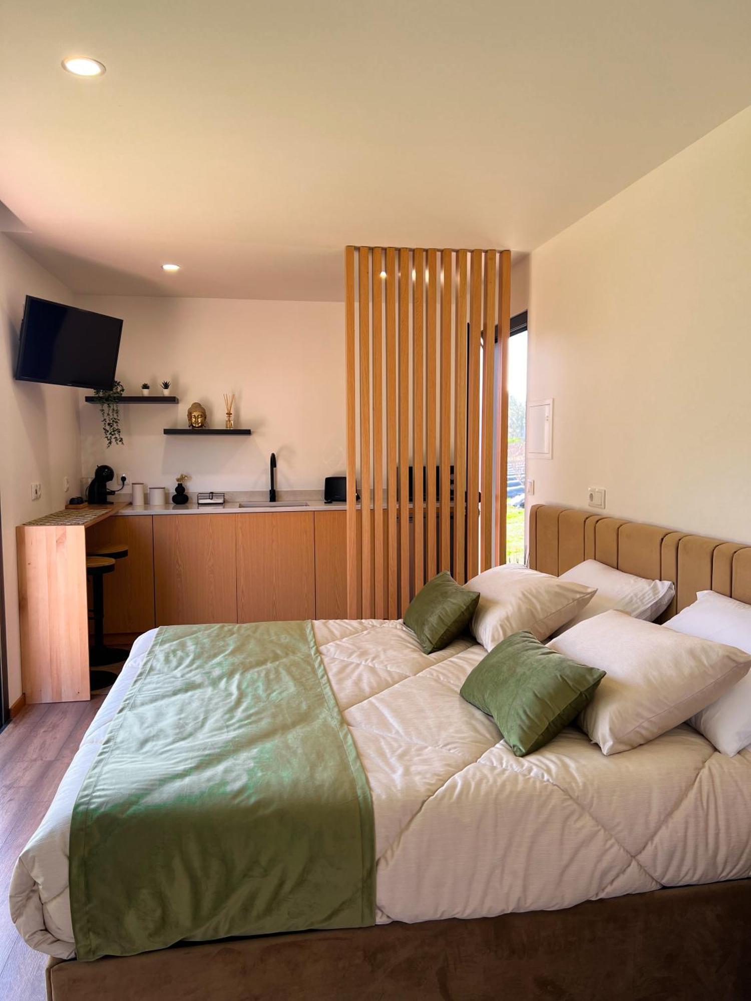 Quinta De Requeixo Villa Guimaraes Luaran gambar